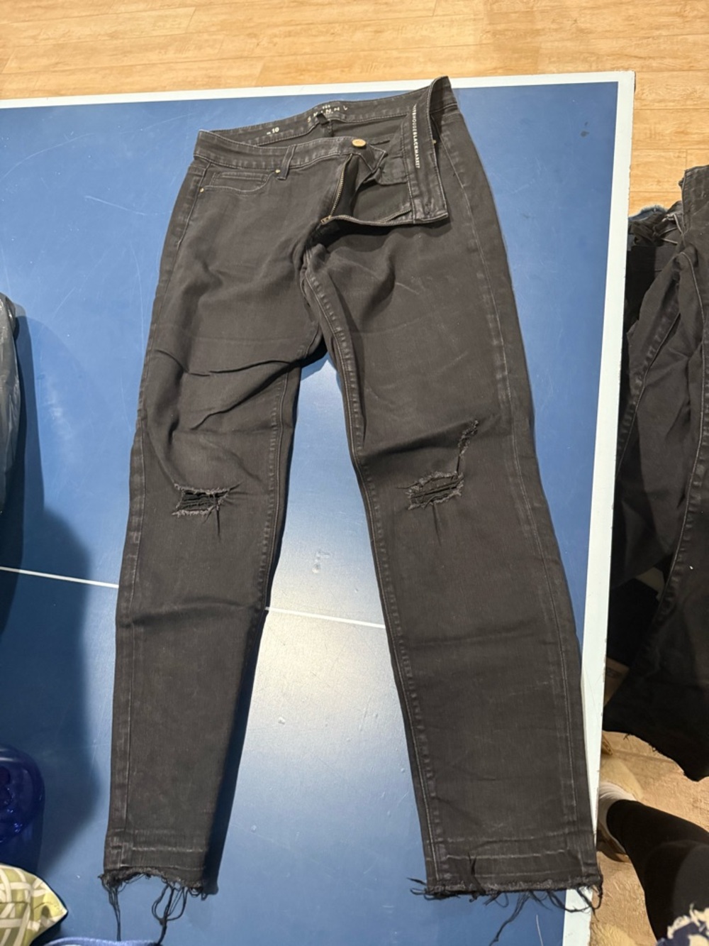 White House Black Market Black Distressed Skinny Jeans